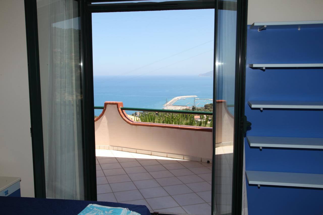 مبيت وإفطار La Collina Capo dʼOrlando المظهر الخارجي الصورة