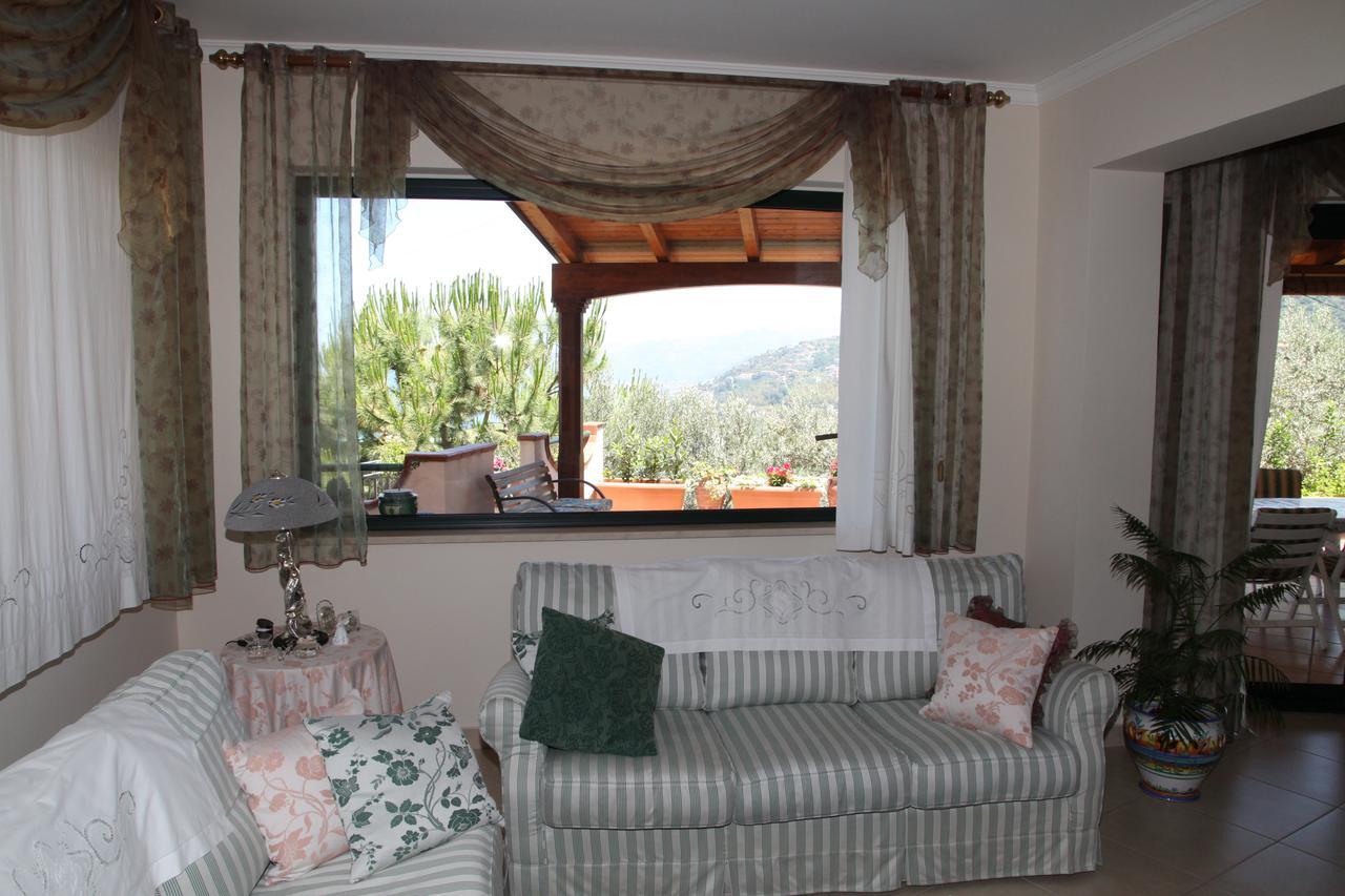 مبيت وإفطار La Collina Capo dʼOrlando المظهر الخارجي الصورة