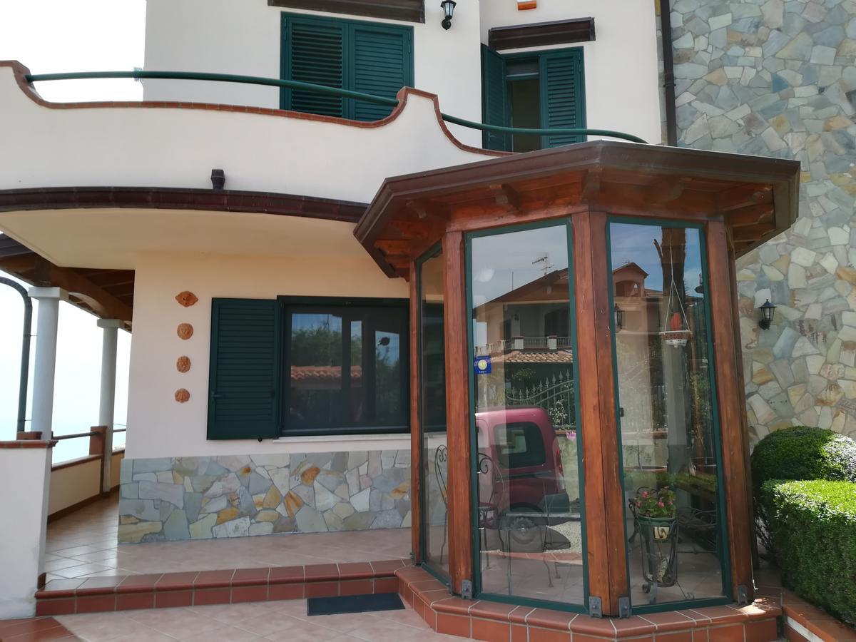 مبيت وإفطار La Collina Capo dʼOrlando المظهر الخارجي الصورة